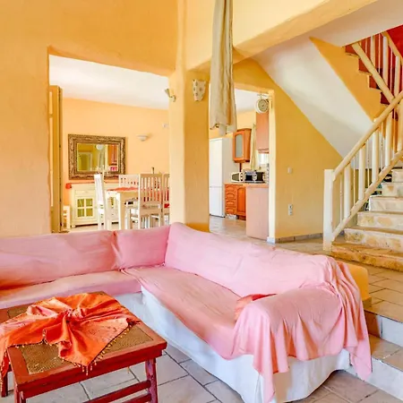 Вилла Lithi By *