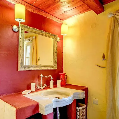 Вилла Lithi By *